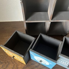木製ミニチェストの画像