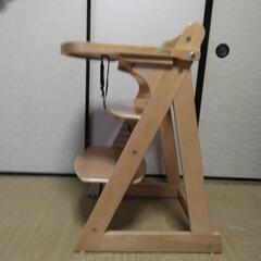 KATOJI幼児用椅子：お話し中の画像