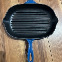 ル・クルーゼ　スクエアスキレット　値下げしてます