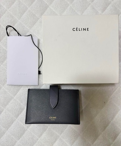 セリーヌ　アコーディオンカードホルダー