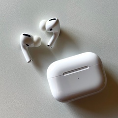 純正 2021 AirPods Pro MagSafe付