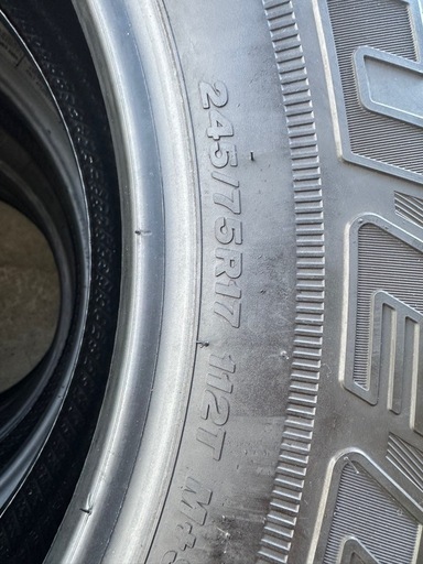 BS デューラー　245/75R17 バリ山