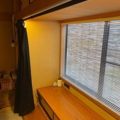 カーテン遮光防寒 突っ張り式 ブラック 一式 の画像