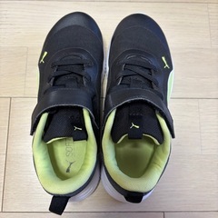 PUMA 子ども靴 20㎝の画像