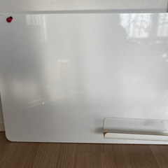IKEA ホワイトボード　VEMUNDの画像