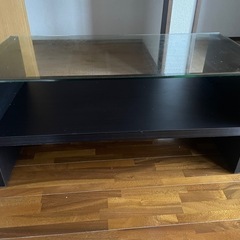 テーブル