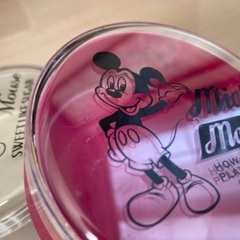 ディズニー　マグネットケース　小物入れ　丸型の画像