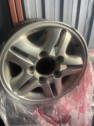 ランクル100 純正ホイール4本16インチ　ホイルのみ