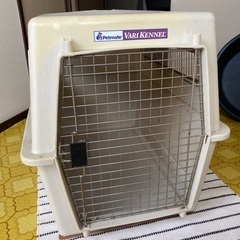 大型犬用バリケンと大型犬用ベッド無料でお譲りします。