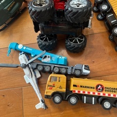 3枚目も追加しました車　おもちゃの画像
