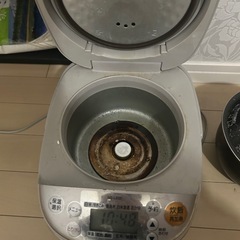炊飯器の画像