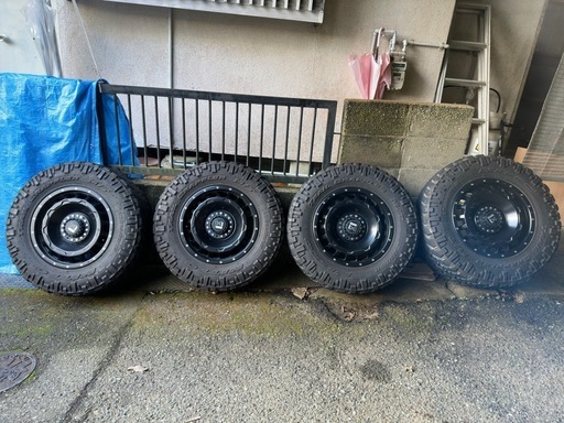 プラド サーフ fjクルーザー パジェロ 等 17インチ MTタイヤ 265/70/17ニットー トレイルグラップラー TRAIL GRAPPLER MT