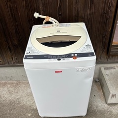 TOSHIBA 洗濯機　５キロ