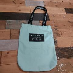 LOVE TOXIC　バッグ