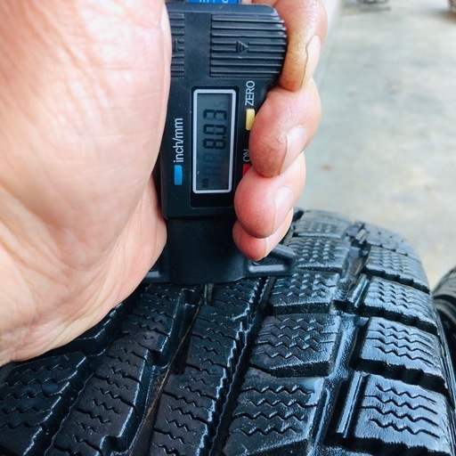 冬タイヤ ☆ 175/70R14 ☆ マルチPCDアルミ付き ☆ スタッドレス 4本組 ☆