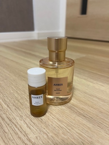 AHRES  香水　sayu