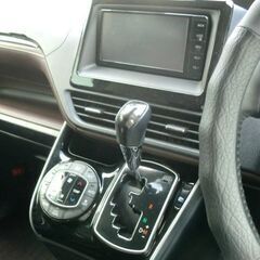 ●自社ローン対応●     平成28年1月登録トヨタエスクァイアGiの画像