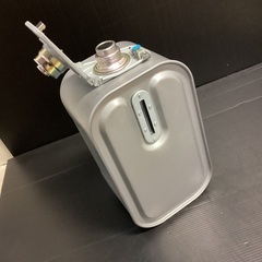 石油ファンヒーター用タンク7.2L       の画像
