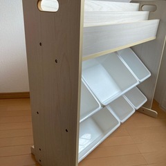 【美品】おもちゃ棚　絵本棚　おもちゃラック　絵本ラックの画像