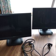 バッファロー　PCモニター　19インチ　2台セットの画像