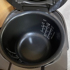 【受渡者様決定】ZOJIRUSHI炊飯ジャー5合炊きの画像