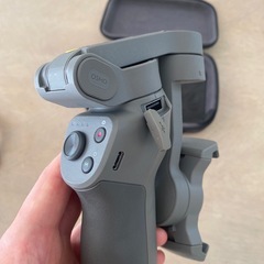 DJI Osmo Mobile 3 combo オズモ　カメラ　スマホ　ジンバルの画像