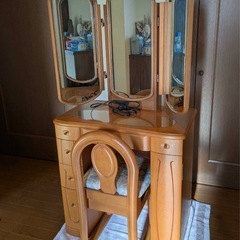 鏡台