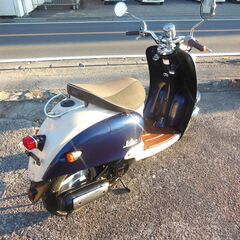 YAMAHA 2st VINOビーノ　希少カラーダークブルー セル始動　メーターオーバーし速く好調 　プラグ　フィルター新品交換 キャブ洗浄他等お金かけ多数交換 納車整備点検済み 登録後すぐ乗り出せます。直接引き渡し　配送手配も可　SA10J　５AU　４JP　原付の画像