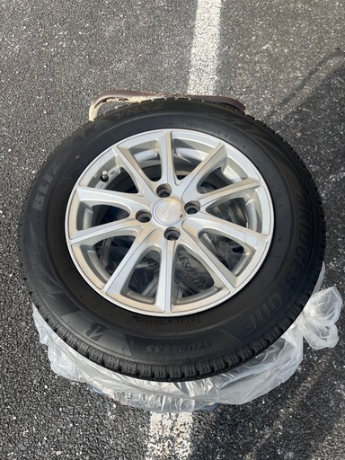 アルミタイヤ　185/65R15 4本セット