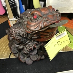 銭カエル 置物