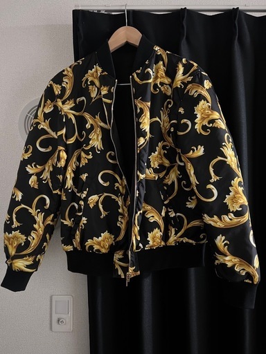 極美品　Versace ヴェルサーチ　ブルゾン　リバーシブル