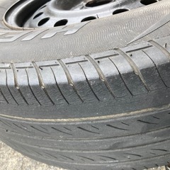 エクストレイル　　純正ホイール　タイヤの画像