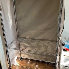 
目隠し付ハンガーラック　28日までの画像