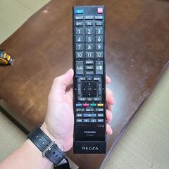 テレビとテレビ台の画像