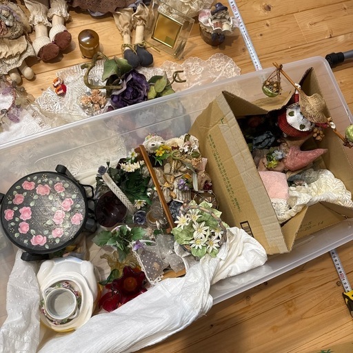 カントリー雑貨　アメリカンフラワー　人形　レース　雑貨　まとめ売り カントリー雑貨 アメリカンフラワー 人形 レース 雑貨 まとめ売り