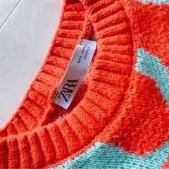 ZARA ニットの画像