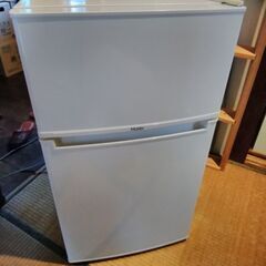 ほとんど使ってない、小型冷蔵庫　値下げしました。