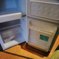 ほとんど使ってない、小型冷蔵庫　値下げしました。の画像