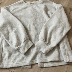 しまむら てらさん プルオーバーの画像