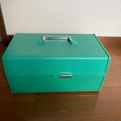 ⭐︎決まりました　救急箱