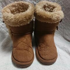子供用ブーツ　19cm