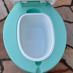 子供のトレーニングトイレの画像