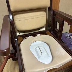 介護用　ポータブルトイレ