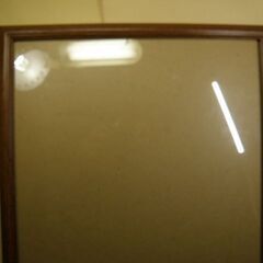 中型木製額縁 ガラス入 中古良品 サイズ41.5x50cm F        取りに来ていただける方・受け渡し日時自由の画像