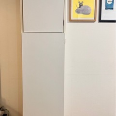 受渡先決まりました
【あげます】扉付き本棚　ディノス