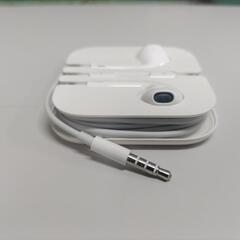 iPhone  純正イヤホンの画像