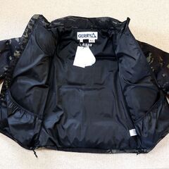 【未使用極美品】KIXSIX×GERRY ダウンジャケット カモフラ タグ付き M~L  本格的アウトドアもOK！の画像