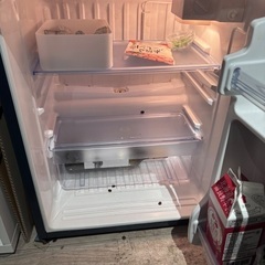 コンパクト2ドア冷蔵庫　しっかり冷えてますの画像