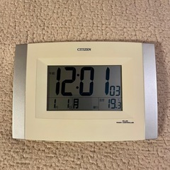 電波時計 シチズン 
壁掛けorスタンド　