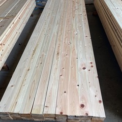 【特価品】ヒノキ 4000×30×90(mm) バラ売り！デッキ、下地、DIYなどに。在庫88本ありますので複数の方へ販売できます。の画像